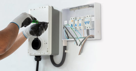 ¿Qué son los centros de carga eléctricos y cómo elegir el adecuado para tu proyecto?